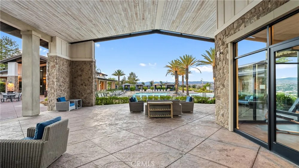 25041 Aspen Falls Canyon Country, CA 91387