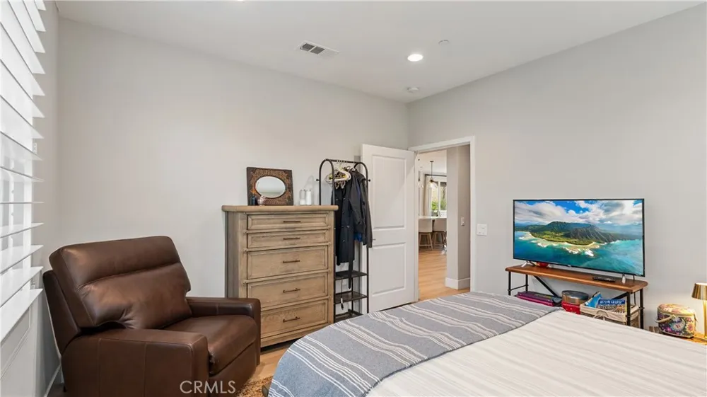 25041 Aspen Falls Canyon Country, CA 91387