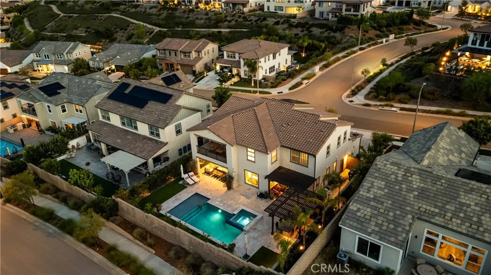 25041 Aspen Falls Canyon Country, CA 91387