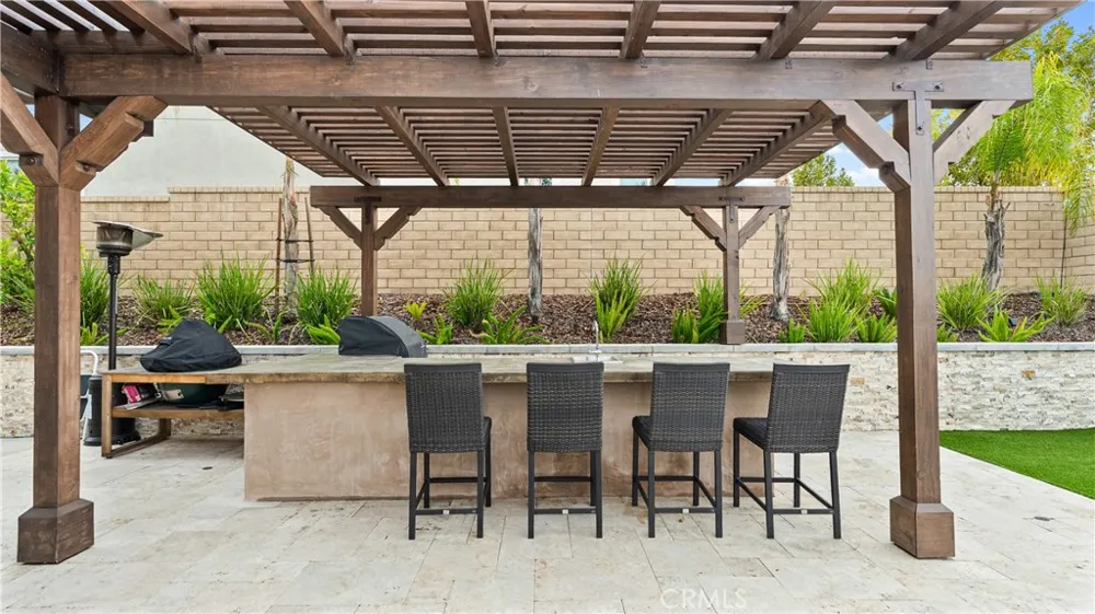 25041 Aspen Falls Canyon Country, CA 91387