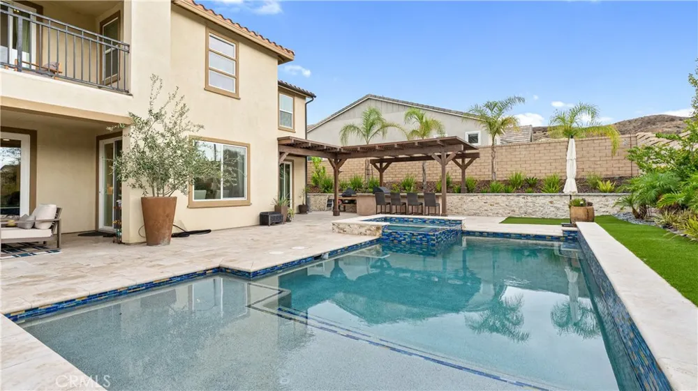 25041 Aspen Falls Canyon Country, CA 91387