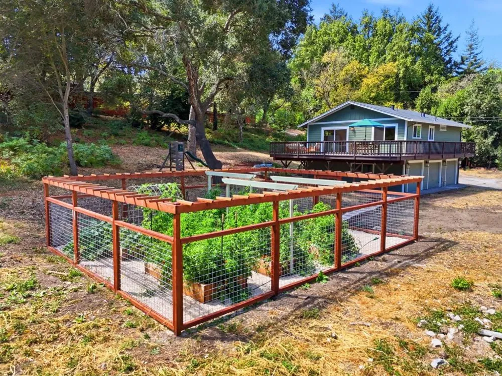 6667 Highway 9 Felton, CA 95018