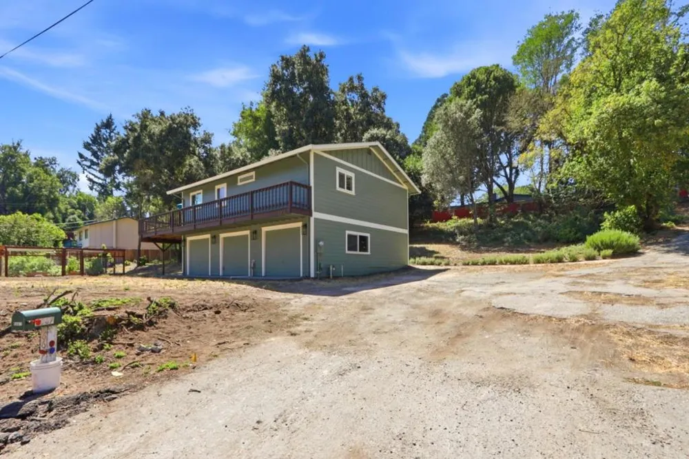 6667 Highway 9 Felton, CA 95018