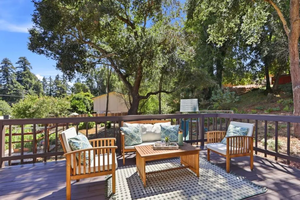 6667 Highway 9 Felton, CA 95018