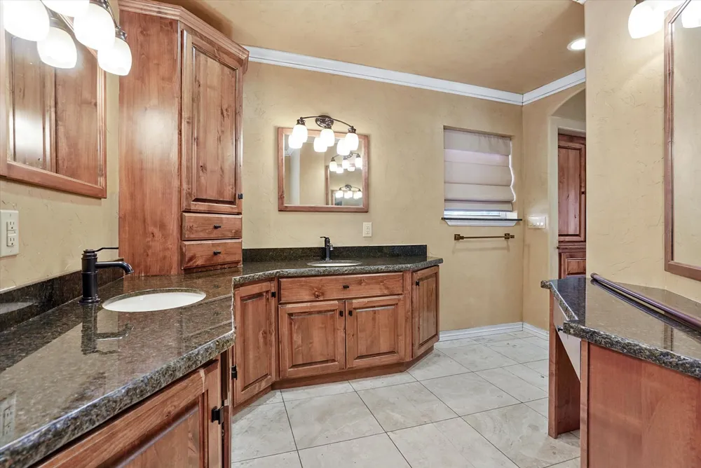 20905 S 103rd EastAvenue Bixby, OK 74008