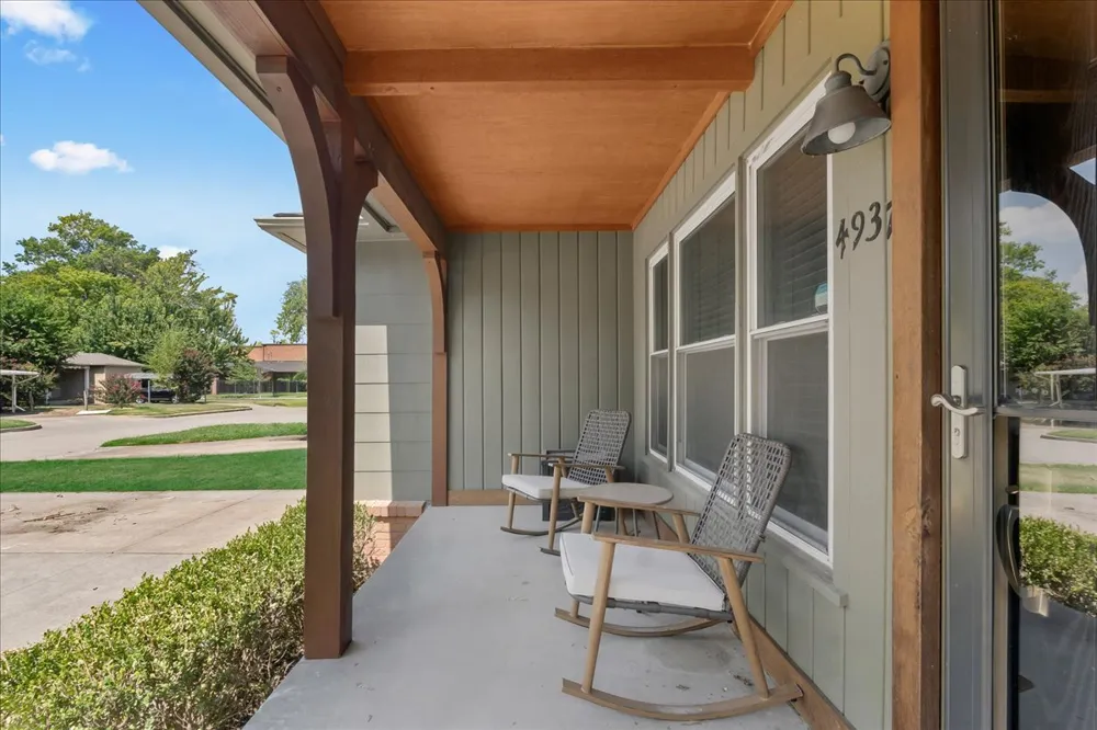 4937 S Quincy Avenue Tulsa, OK 74105
