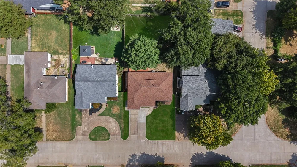 4937 S Quincy Avenue Tulsa, OK 74105