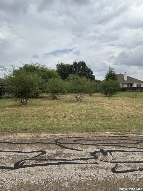 15516 FOX LN Selma, TX 78154