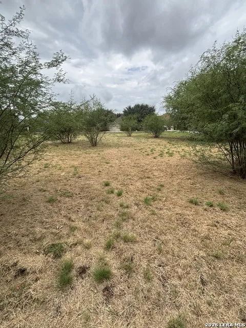 15516 FOX LN Selma, TX 78154