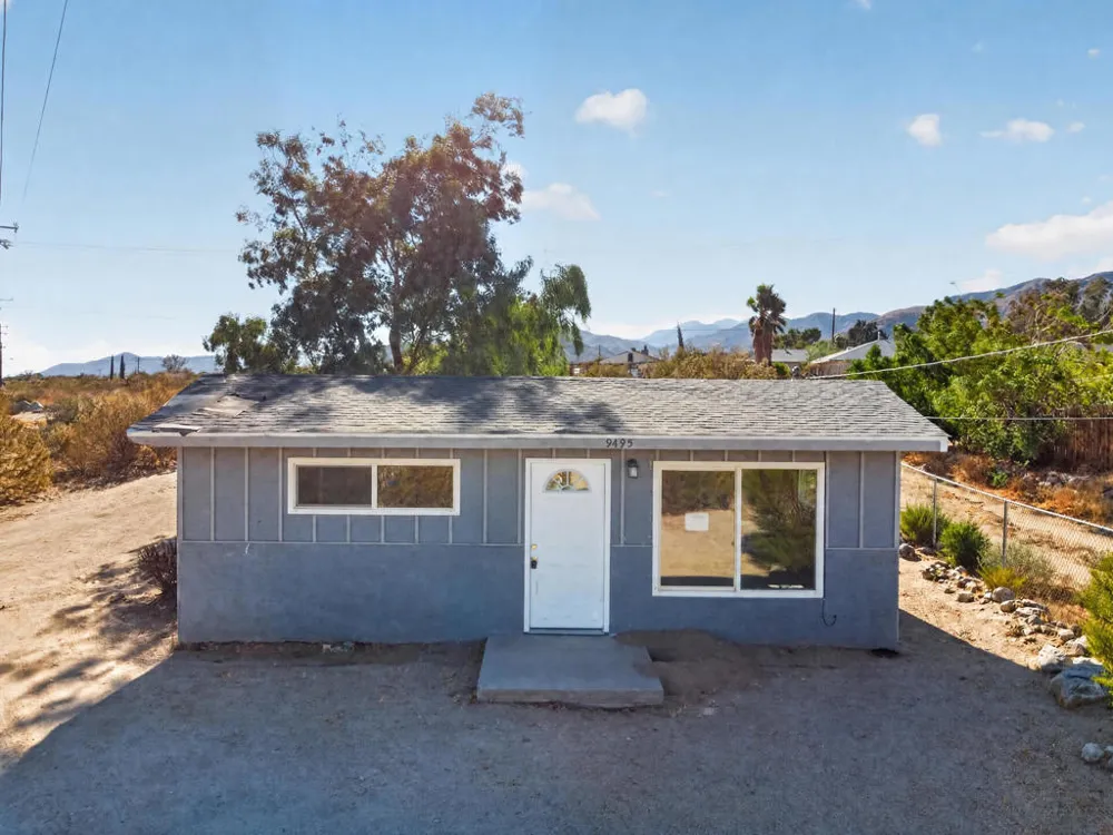 9495 Bella Vista Drive Morongo Valley, CA 92256