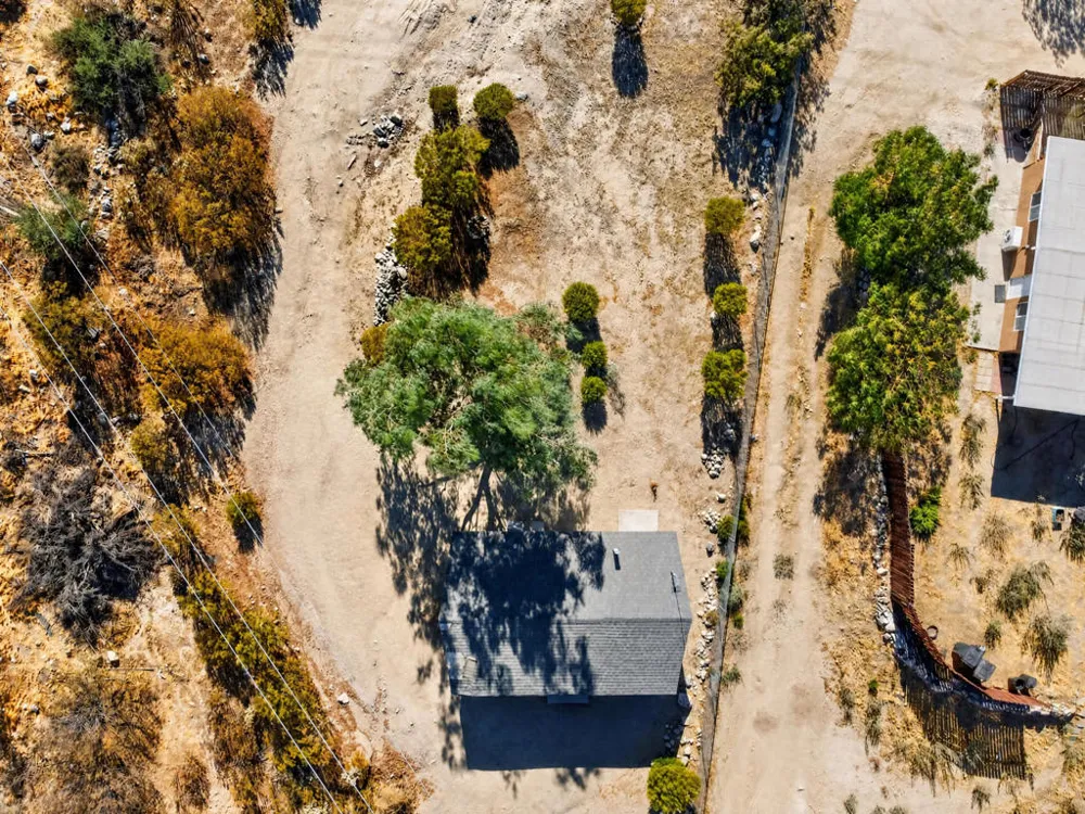 9495 Bella Vista Drive Morongo Valley, CA 92256