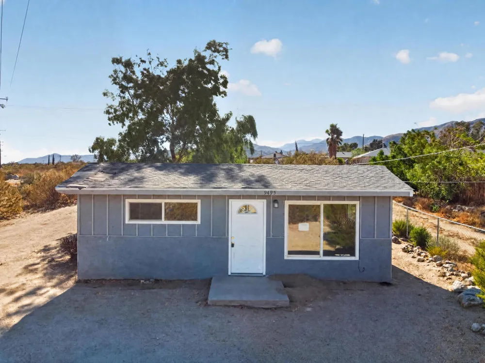 9495 Bella Vista Drive Morongo Valley, CA 92256