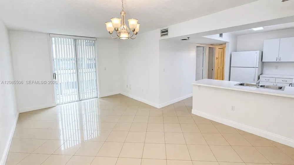 104 SW 9th St #1403 Miami, FL 33130