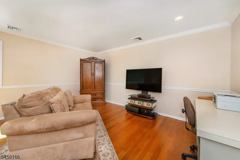 39 Chelsea Ct Madison, NJ 07940