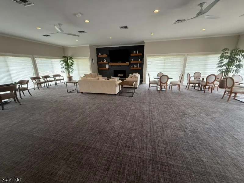 39 Chelsea Ct Madison, NJ 07940