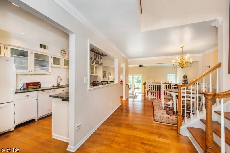 39 Chelsea Ct Madison, NJ 07940