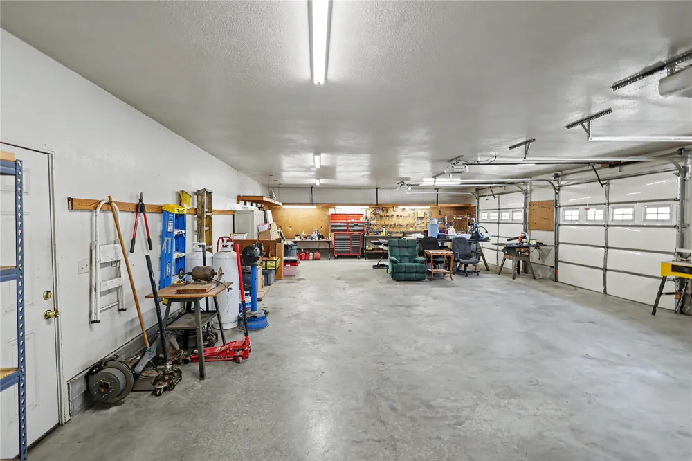 30850 S 550 ROAD Cookson, OK 74427