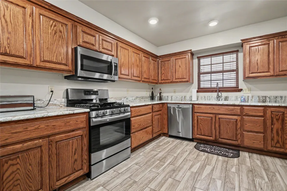 30850 S 550 ROAD Cookson, OK 74427