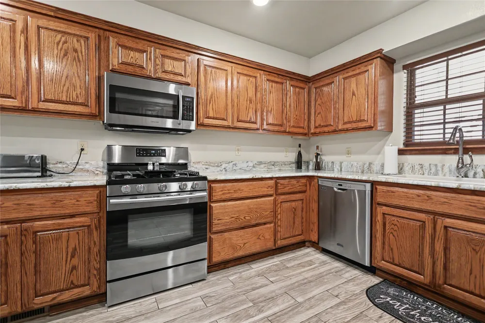 30850 S 550 ROAD Cookson, OK 74427