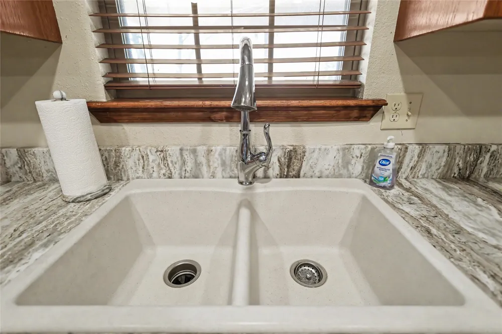 30850 S 550 ROAD Cookson, OK 74427