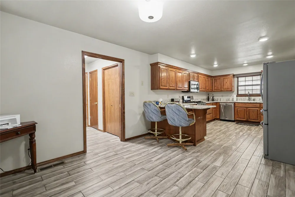 30850 S 550 ROAD Cookson, OK 74427