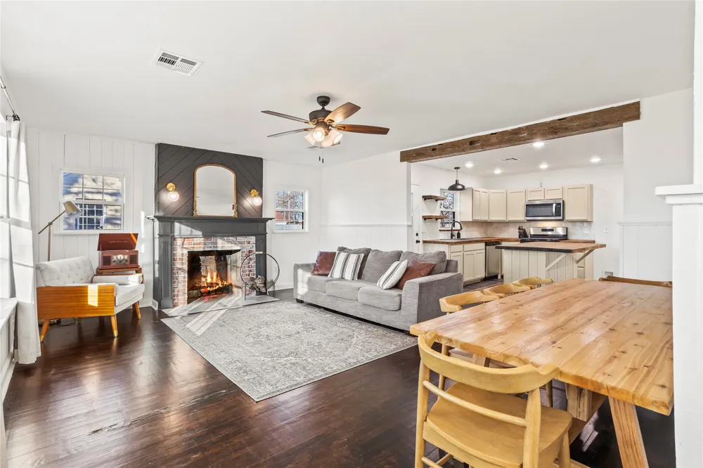 117 S Vann Street Pryor, OK 74361