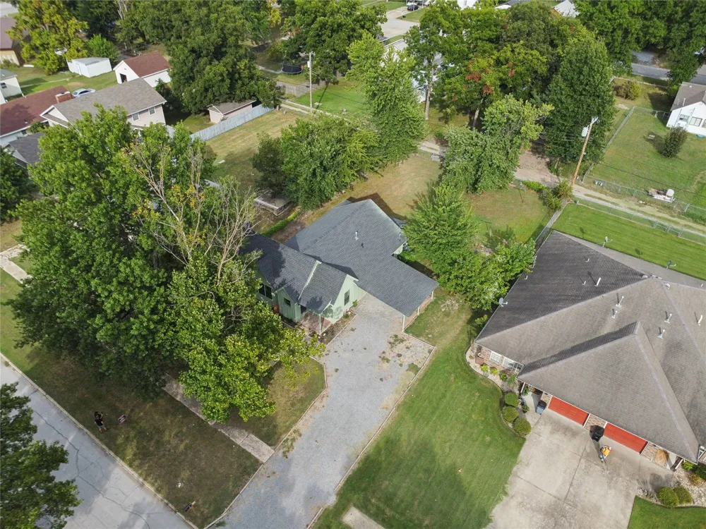 117 S Vann Street Pryor, OK 74361