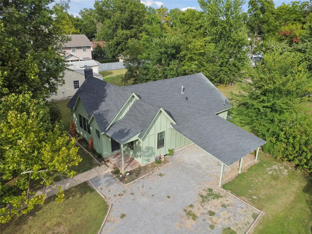 117 S Vann Street Pryor, OK 74361
