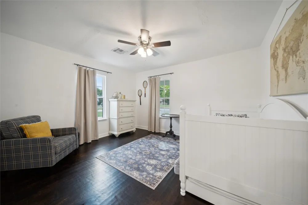 117 S Vann Street Pryor, OK 74361