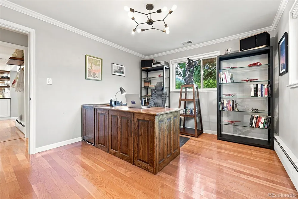 3804 S Elm Street Denver, CO 80237