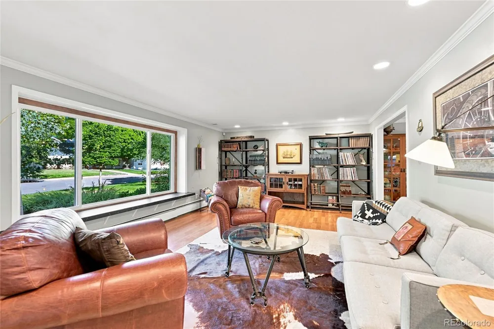 3804 S Elm Street Denver, CO 80237