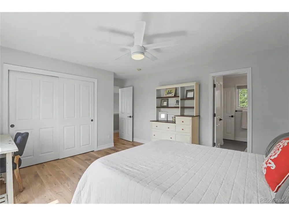 7499 S Genoa Circle Centennial, CO 80016