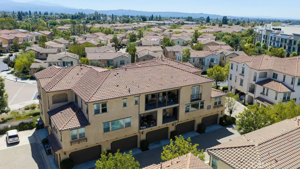404 Maravilla Lane Brea, CA 92823