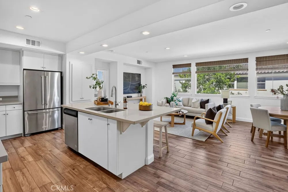 404 Maravilla Lane Brea, CA 92823