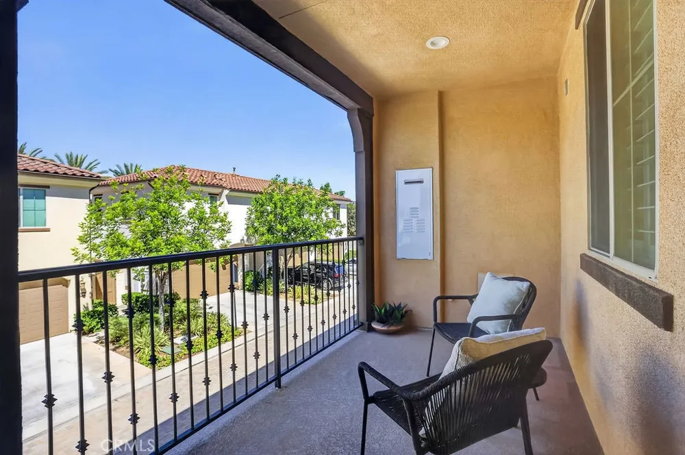 404 Maravilla Lane Brea, CA 92823