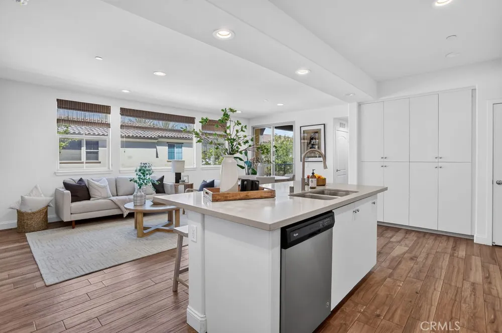 404 Maravilla Lane Brea, CA 92823