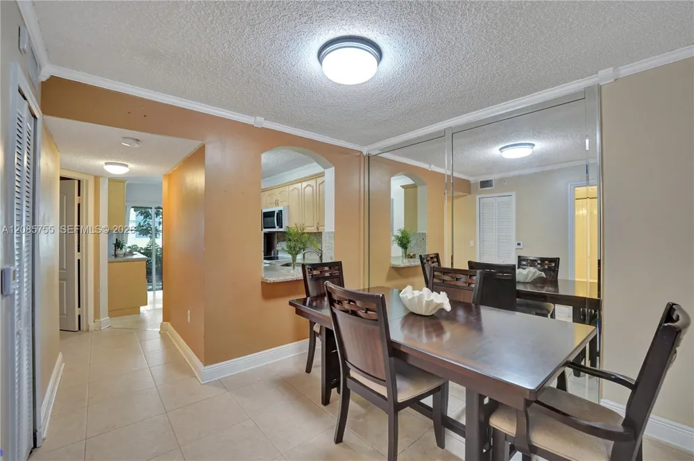2298 NW 78th Ave #102 Pembroke Pines, FL 33024