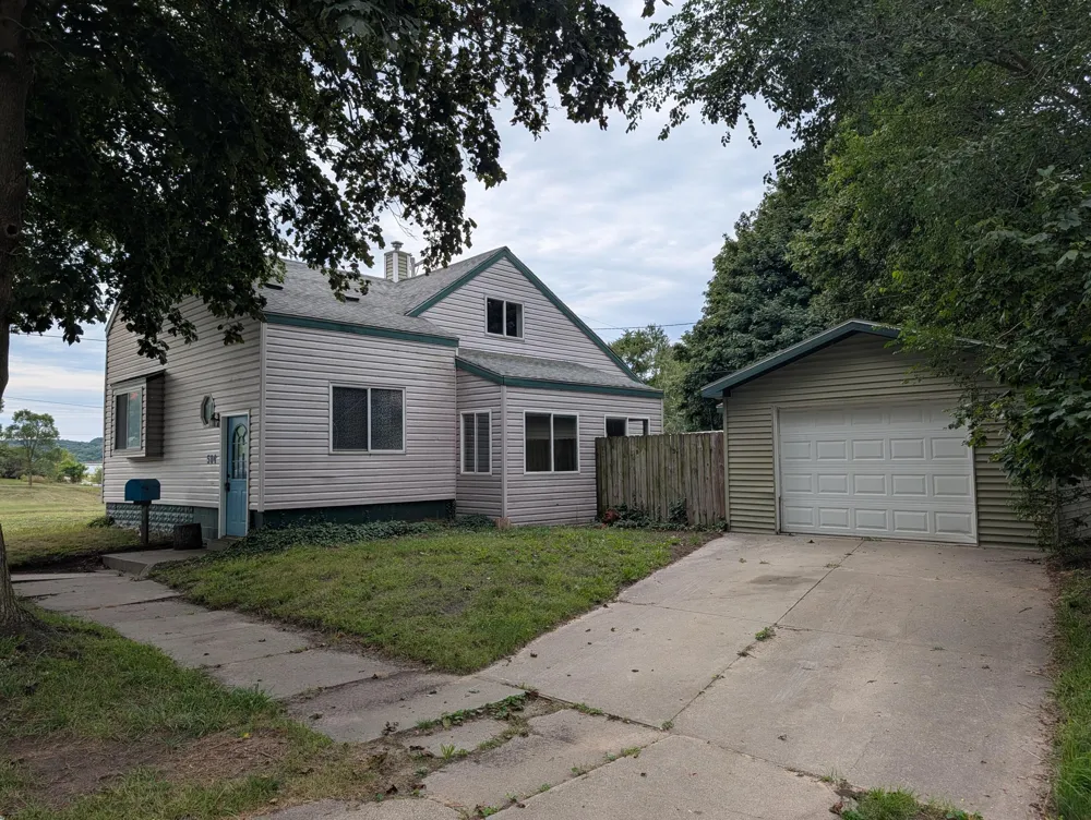 504 Adams Street Ludington, MI 49431