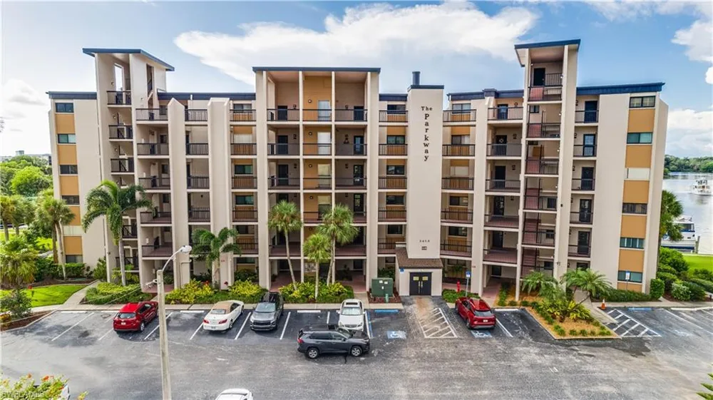 3458 Hancock Bridge Parkway #131 North Fort Myers, FL 33903