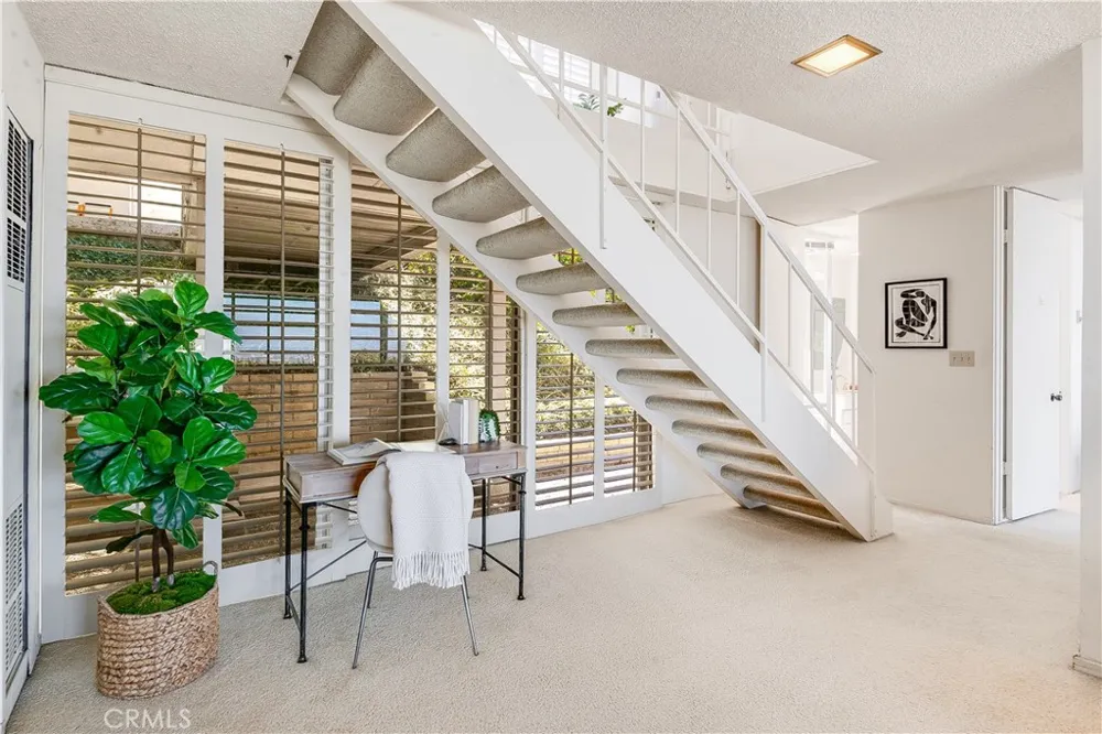 2315 Via Acalones Palos Verdes Estates, CA 90274