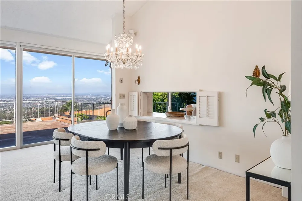 2315 Via Acalones Palos Verdes Estates, CA 90274