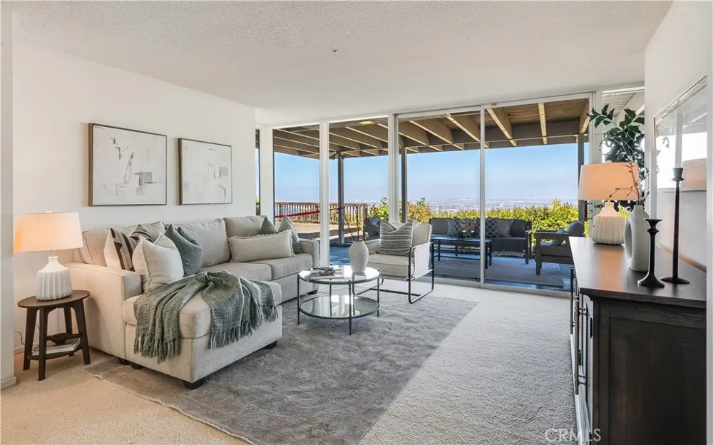 2315 Via Acalones Palos Verdes Estates, CA 90274