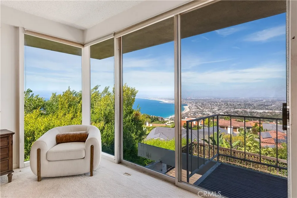 2315 Via Acalones Palos Verdes Estates, CA 90274