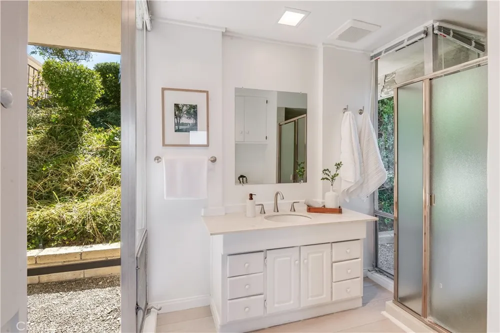 2315 Via Acalones Palos Verdes Estates, CA 90274