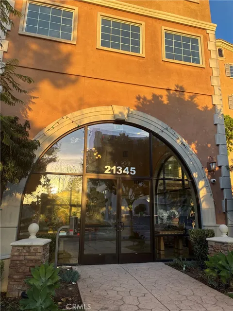 21345 Hawthorne Boulevard #415