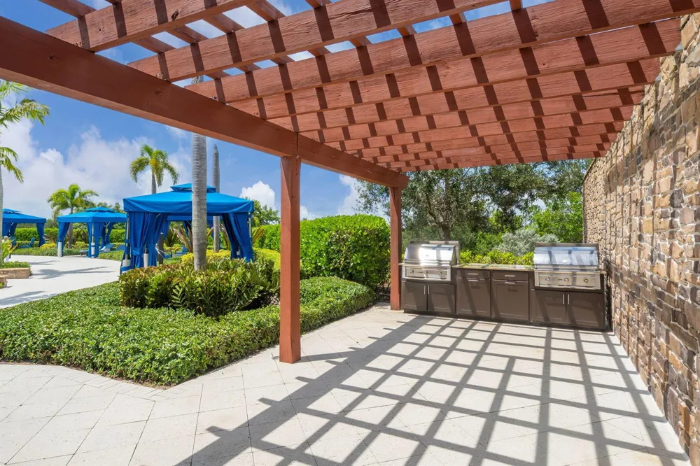 19704 Weathervane Way Loxahatchee, FL 33470