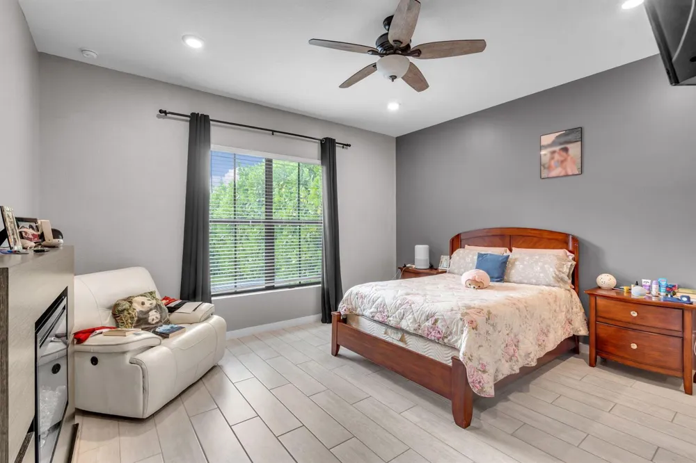19704 Weathervane Way Loxahatchee, FL 33470