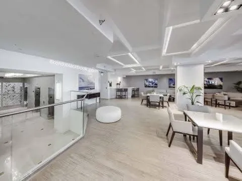 100 Lincoln Road #411B