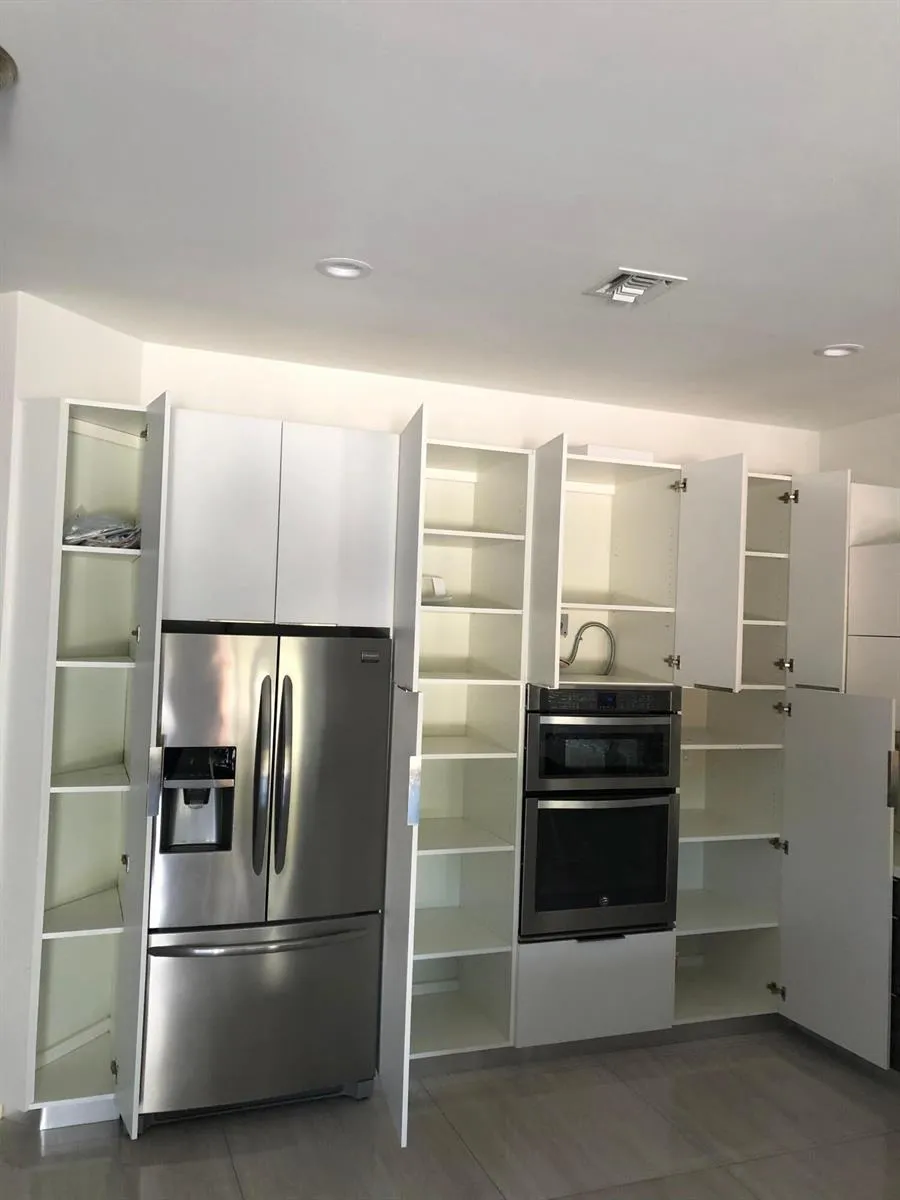 2728 TREASURE COVE CIRCLE #2728 Dania Beach, FL 33312