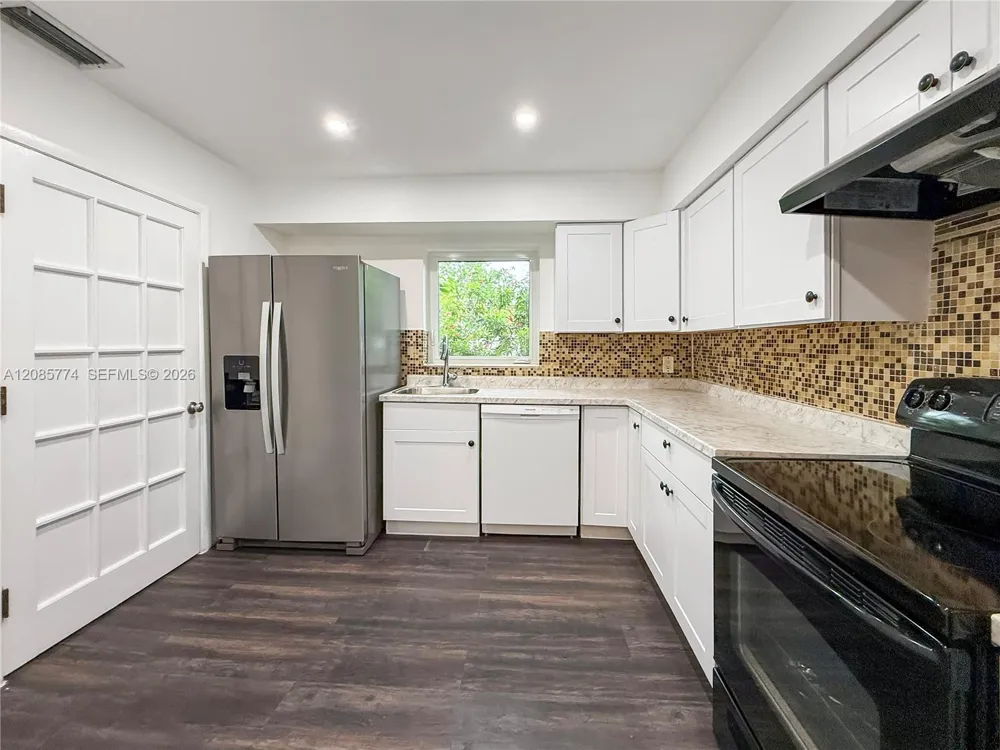 3128 Coconut Grove Dr Coral Gables, FL 33134